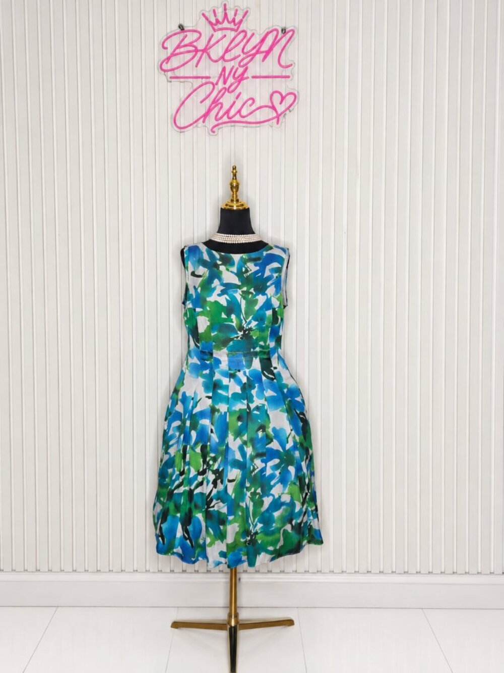 Jones New York Blue & Green Pleated Midi Dress with Pockets